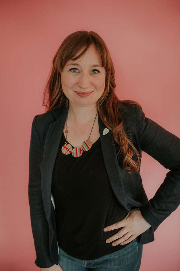 laura_cloke_headshot_2020